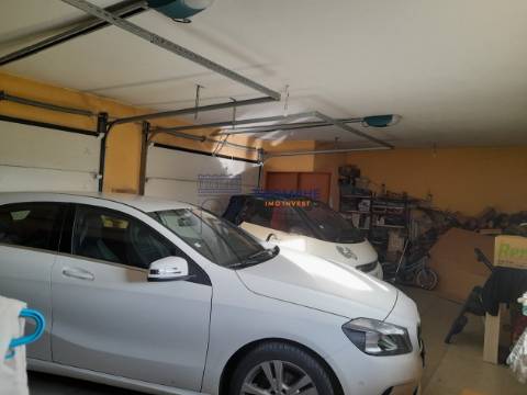 Moradia T3 com Jardim - Figueiró dos Vinhos 