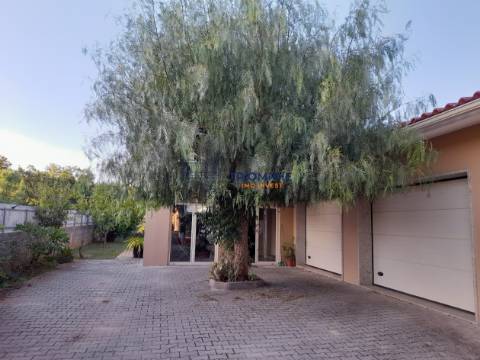 Moradia T3 com Jardim - Figueiró dos Vinhos 