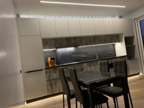 Apartamento T0+2 na Benedita