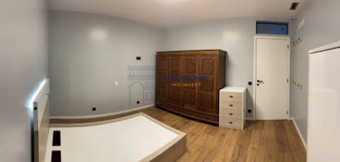 Apartamento T0+2 na Benedita