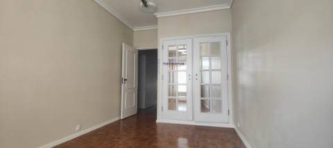 Apartamento T3 Avenidas Novas