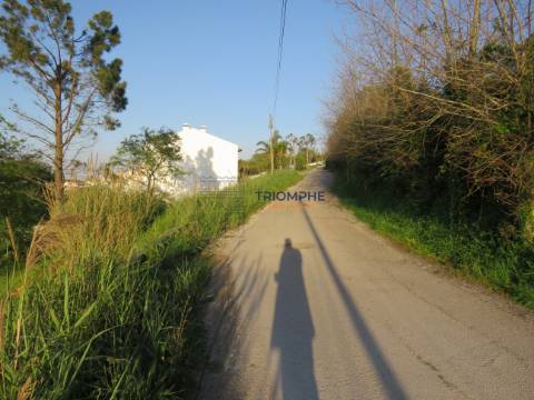 Terreno Urbanizável em Parceiros, Leiria com 1640 m2