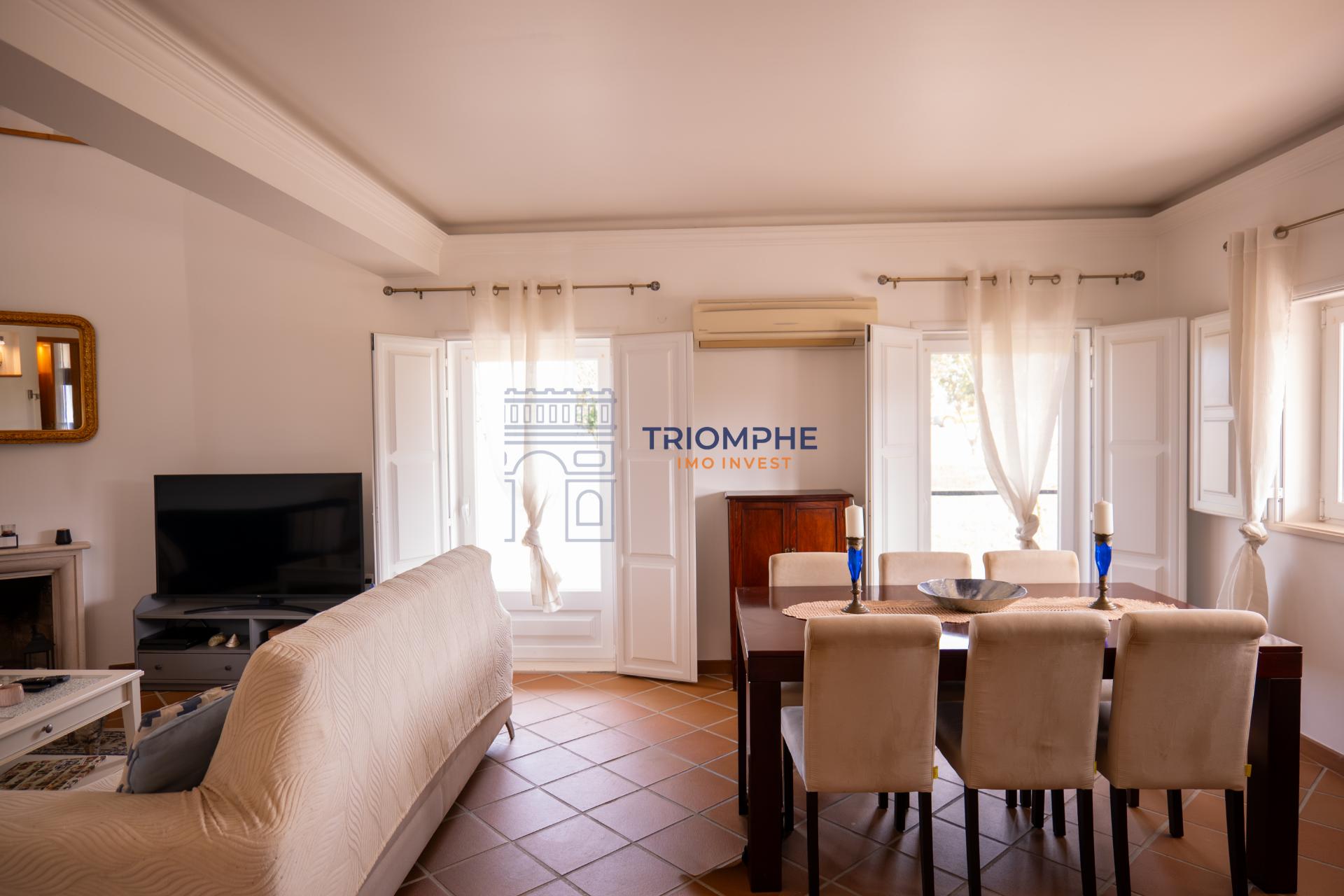 Moradia T3+1 Charneca de Alcorochel, Torres Novas