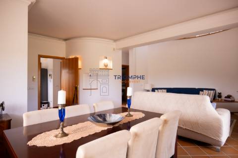 Moradia T3+1 Charneca de Alcorochel, Torres Novas