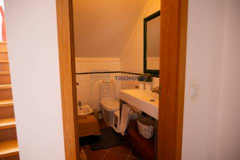 Moradia T3+1 Charneca de Alcorochel, Torres Novas