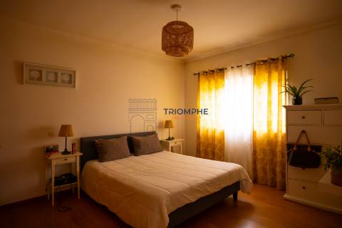 Moradia T3+1 Charneca de Alcorochel, Torres Novas