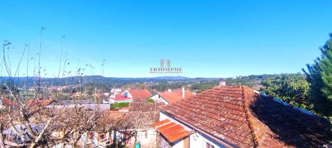 Moradia T2 + 1 com pequena Quinta, Alvorge, Ansião