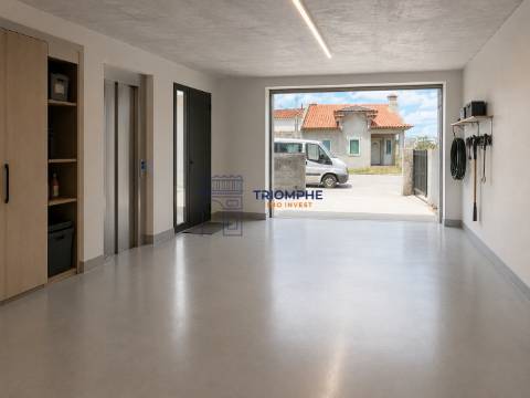 Moradia T5+2 com Piscina e Vista Rio em Santa Iria de Azoia