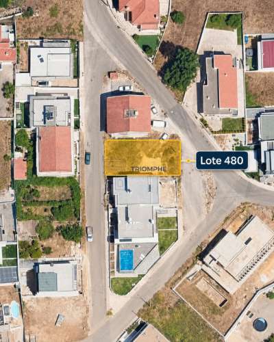 Terreno urbano - 305 m² em Odivelas - Vista Rio