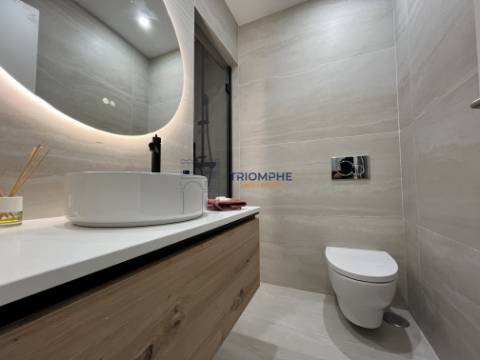 Apartamento T2 Benfica - Totalmente Remodelado