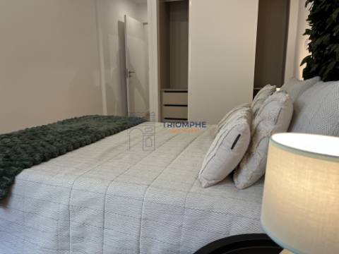 Apartamento T2 Benfica - Totalmente Remodelado