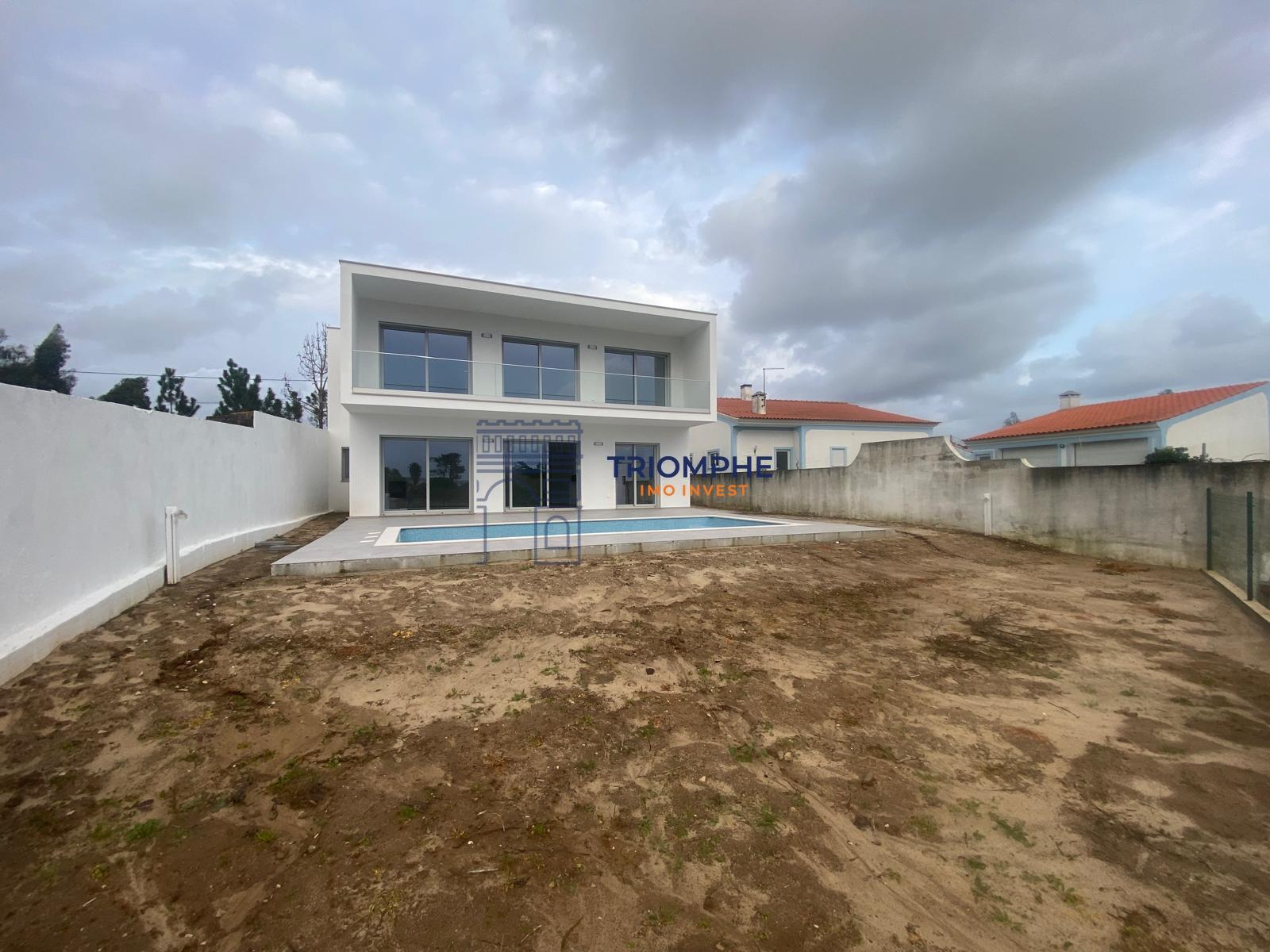 Moradia nova -T4 São Martinho do Porto