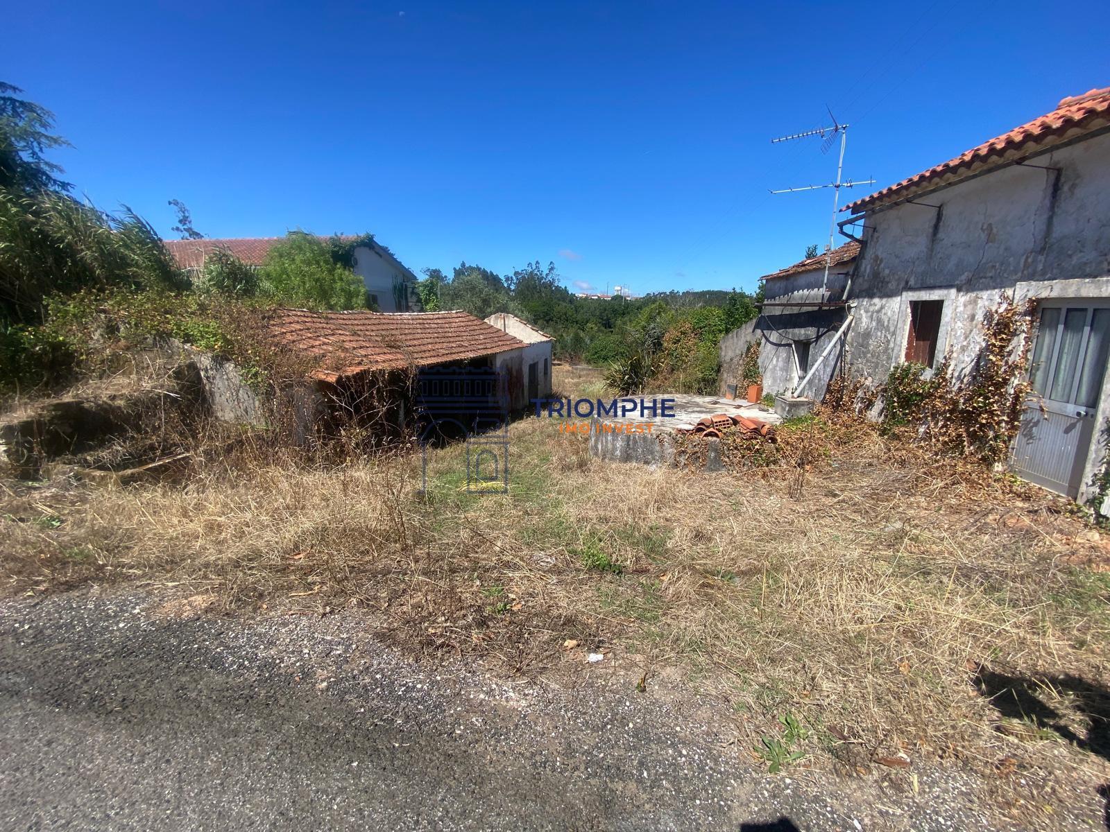 Terreno p/construção 12 moradias, Benedita