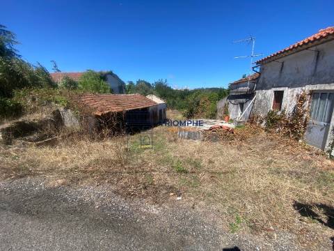 Terreno p/construção 12 moradias, Benedita