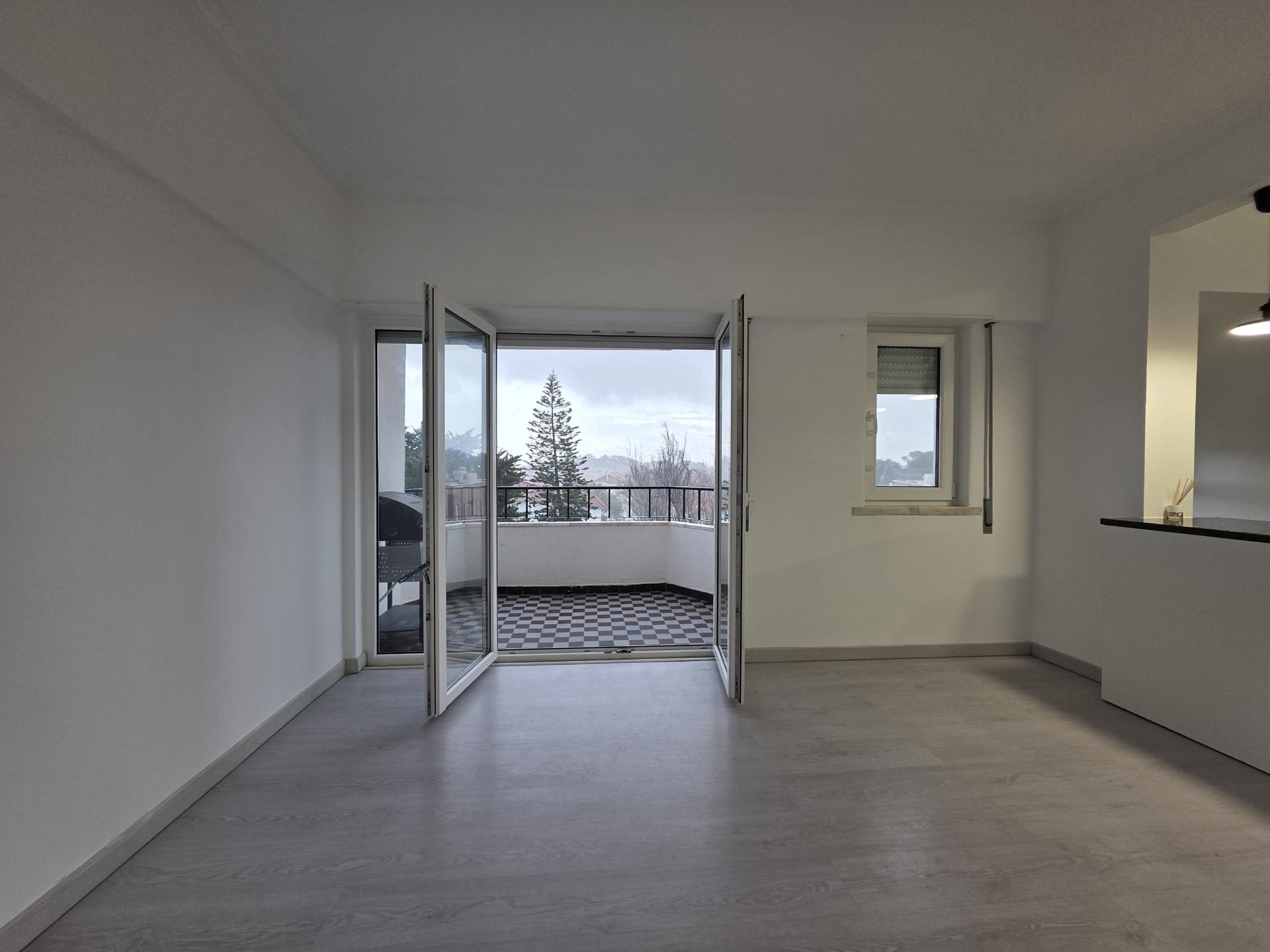 Apartamento T2 com vista | Fontaínhas - Cascais