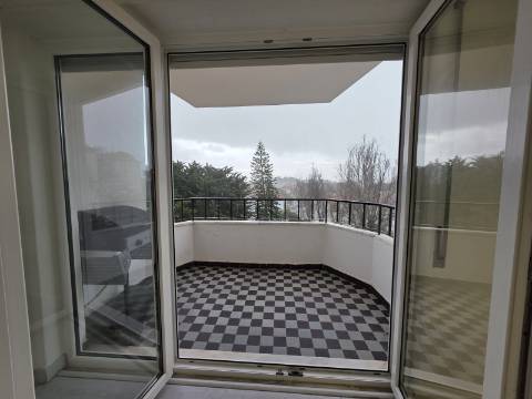 Apartamento T2 com vista | Fontaínhas - Cascais