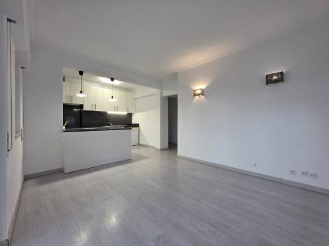 Apartamento T2 com vista | Fontaínhas - Cascais