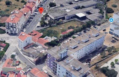 Terreno com 2.000 m² na Ajuda - Lisboa - Potencial de Construção