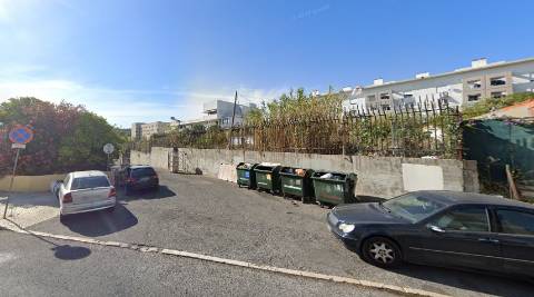 Terreno com 2.000 m² na Ajuda - Lisboa - Potencial de Construção