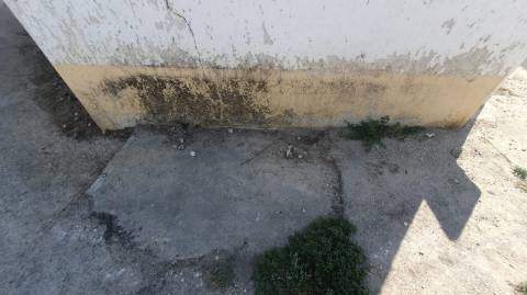 Armazém 187 m² em Alcorochel, Torres Novas | Potencial Moradia