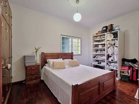 Moradia T5 com piscina e espaço para churrasco em Palmela