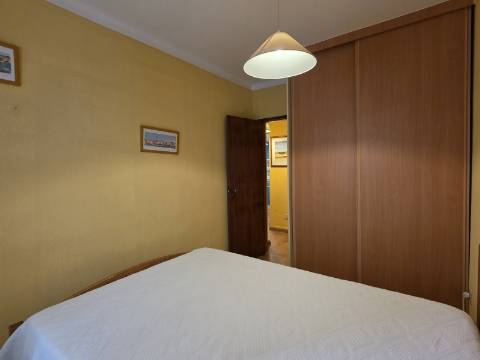 Apartamento T1 em Sesimbra | Centro da Vila e Perto da Praia