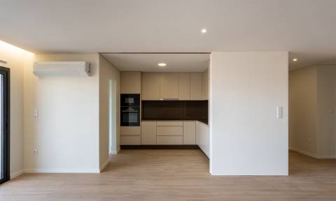 Apartamento T3 Novo | Varandas e Garagem | Vila Nova de Gaia