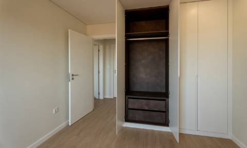 Apartamento T3 Novo | Varandas e Garagem | Vila Nova de Gaia