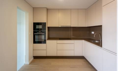 Apartamento T3 Novo | Varandas e Garagem | Vila Nova de Gaia