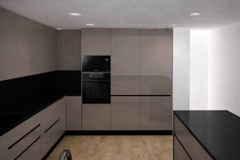 Moradia Térrea T4 de Design Contemporâneo com Piscina Privativa, Suíte com Closet e Garagem