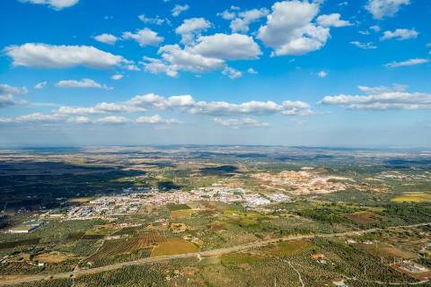 Oportunidade de Investimento Turístico | 5,5 ha com PIP Aprovado | Borba, Alentejo