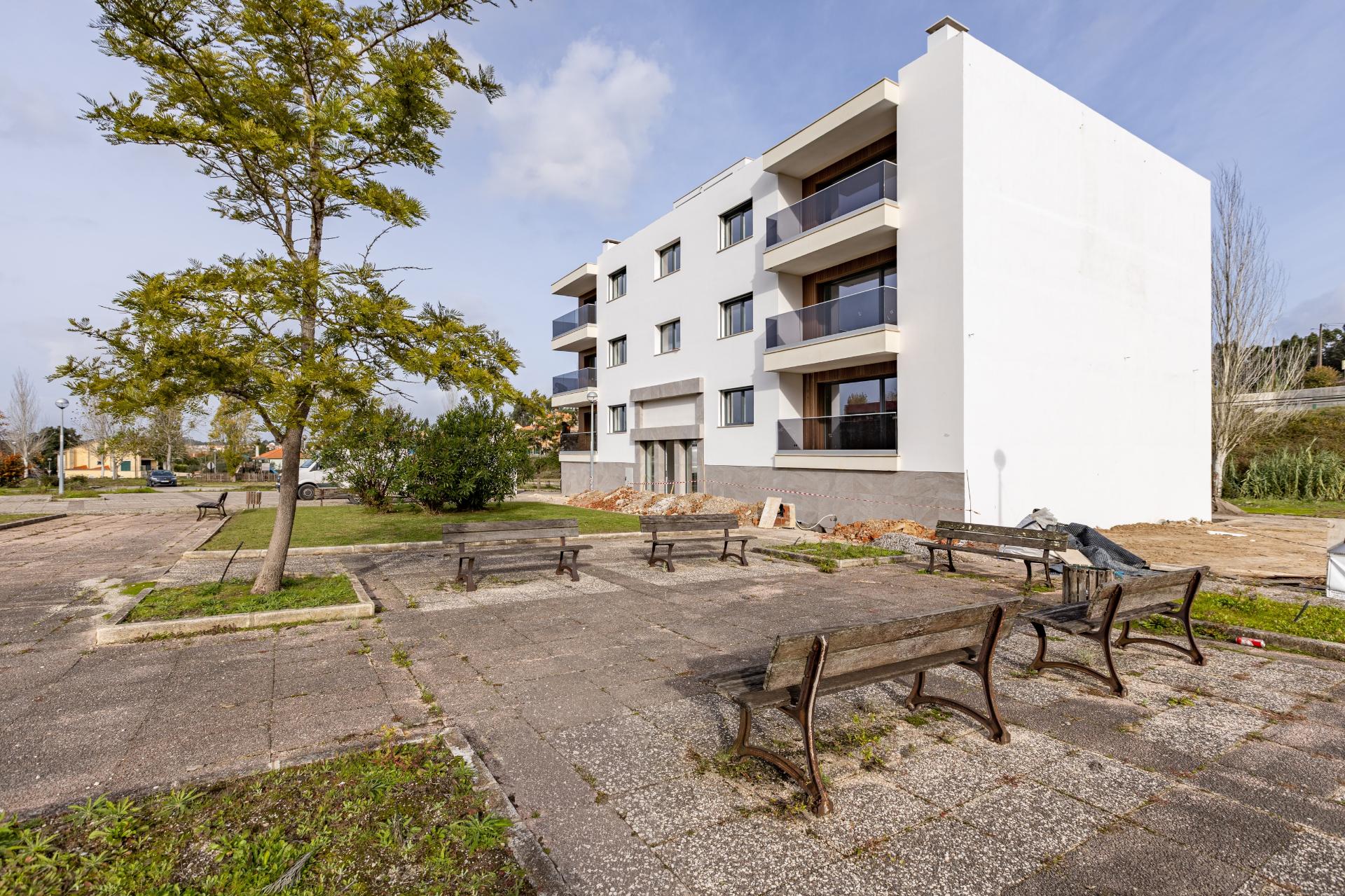 Nova construção APT T3 com Suite, Varanda e Box | 35 min de Lisboa · 10 min das praias da Costa de Prata