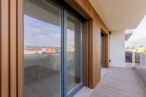 Nova construção APT T3 com Suite, Varanda e Box | 35 min de Lisboa · 10 min das praias da Costa de Prata