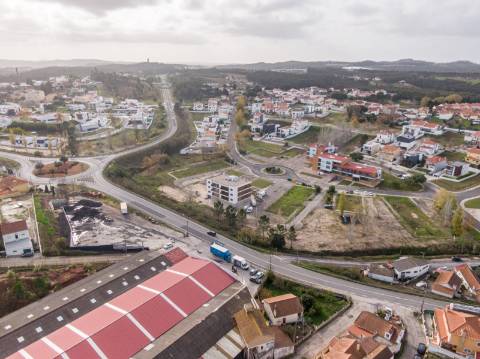 Nova construção APT T3 com Suite, Varanda e Box | 35 min de Lisboa · 10 min das praias da Costa de Prata