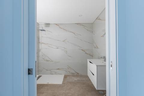 Construção Contemporânea APT T3 Novo com Suite, Varanda e Box | 35 min de Lisboa · 10 min das praias da Costa de Prata