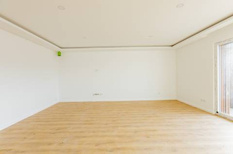 Construção Contemporânea APT T3 Novo com Suite, Varanda e Box | 35 min de Lisboa · 10 min das praias da Costa de Prata