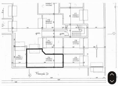 Nobre Duplex T4 em Condomínio de Referência em Cascais com Piscina, Amplos Jardins e Garagem Box, Próximo das Praias