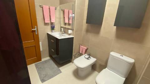 Moradia T3 + 1 Central com 2 Lugares de Garagem e Excelente Localização | A 30 Minutos de Lisboa