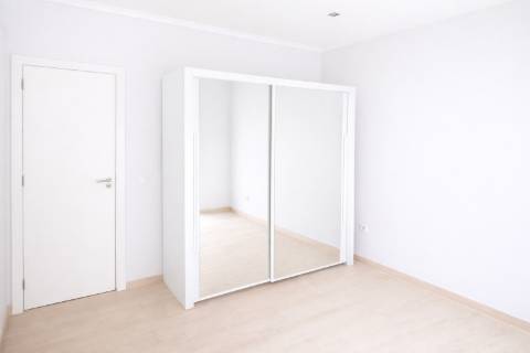 Distinto T2 Remodelado no Coração de Alcochete | A Escassos Passos do Rio | Conforto e Qualidade de Vida