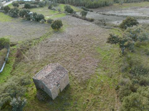 Terreno Rústico com 3720m2