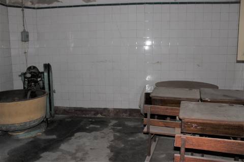 Duas Moradias para Remodelar para Venda na Lousa, Castelo Branco