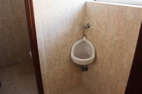 Espaço Comercial com Habitação