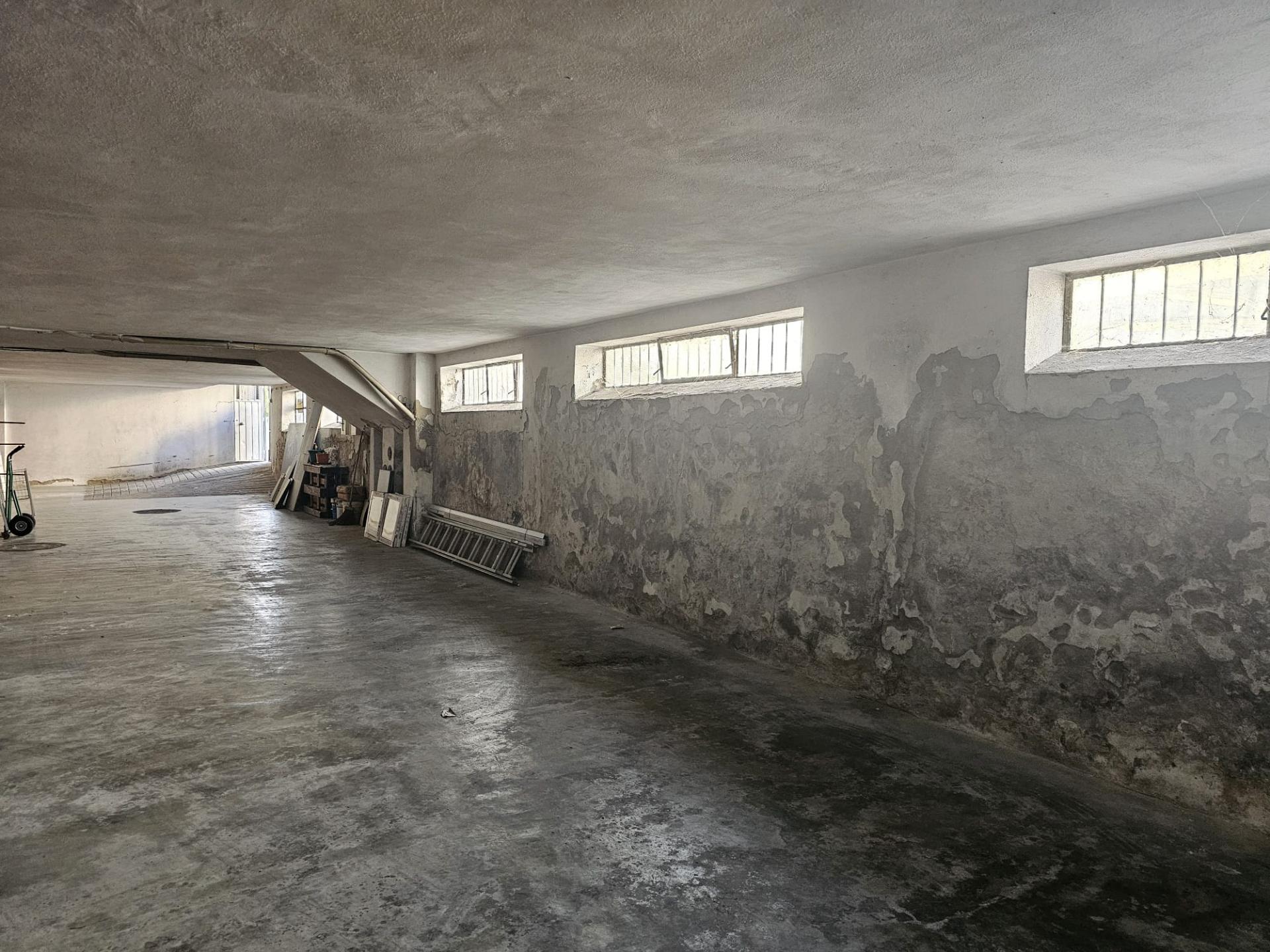 Garagem Box - Quinta do Amieiro