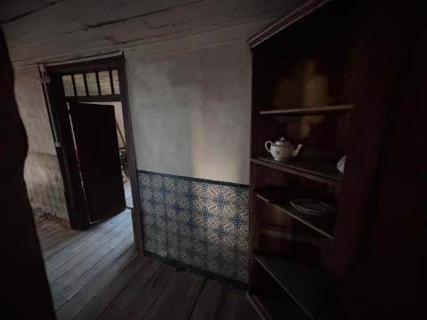 Moradia para Remodelar - Potencial para Alojamento Local