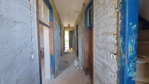 Moradia T5 com Logradouro