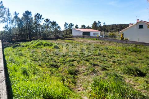 Lote de Terreno Urbano para venda em S. Vicente da Beira.