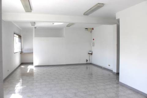 Armazém para Arrendamento em Castelo Branco