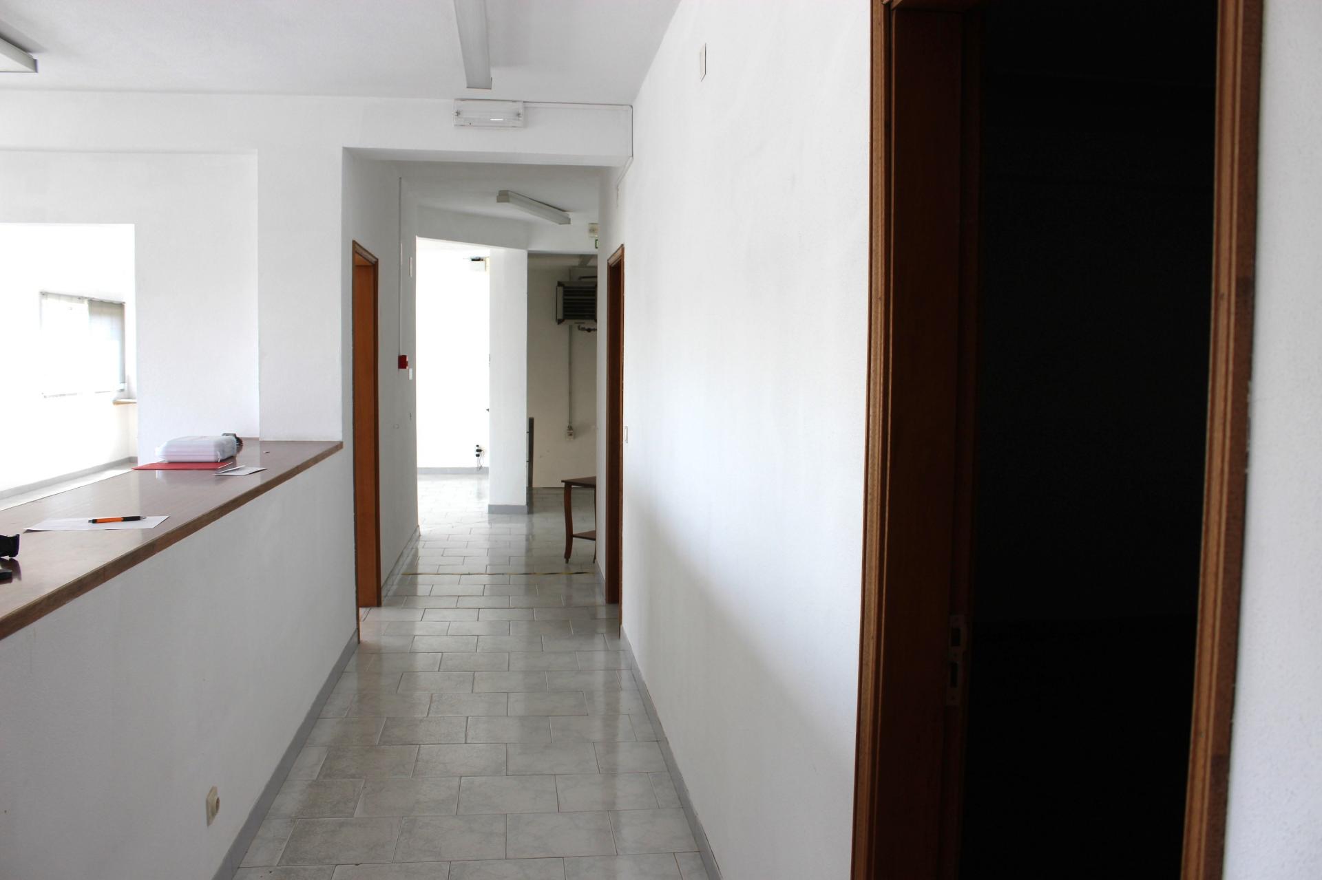 Armazém para Arrendamento em Castelo Branco