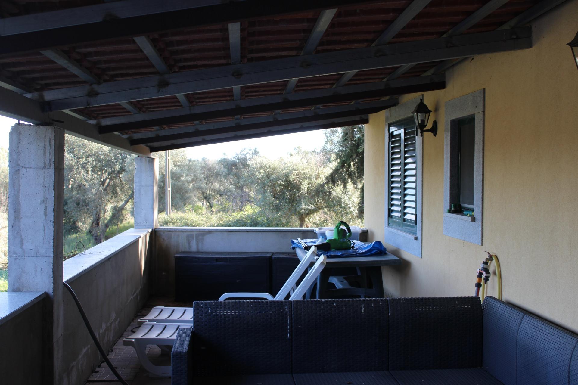 Quinta T3 com 14 630m2 de área