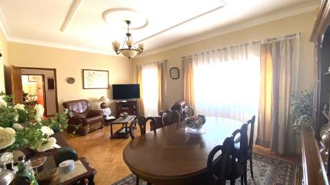 Apartamento T4+1 - Centro da Cidade